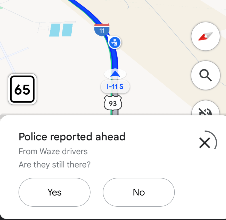 Ein Reddit-Nutzer zeigt in seinem Screenshot, dass Google Maps jetzt auch Warnungen vor Polizeikontrollen und ähnlichen Ereignissen ermöglicht. © Reddit - u/Truckin_18