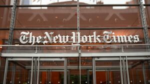 Die New York Times gestattet den Einsatz von KI nicht nur, sie fordert Journalist:innen sogar zur Nutzung auf. © Unsplash, Spenser Sembrat